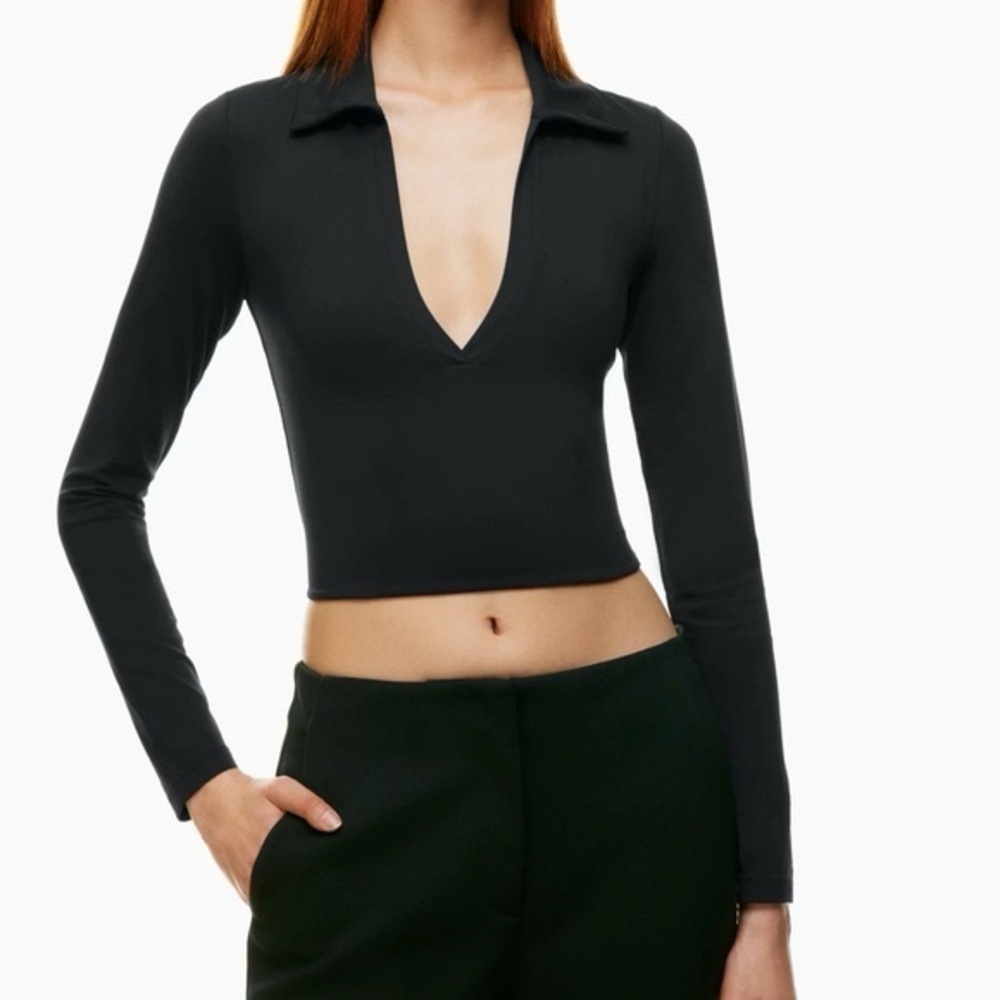 Babaton Black Contour V-Neck Long Sleeve Top